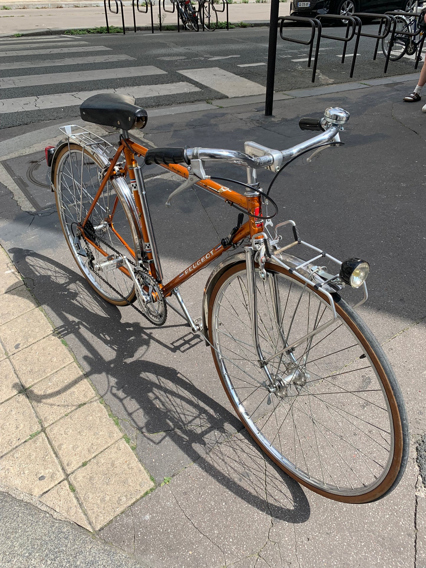 PEUGEOT (M)