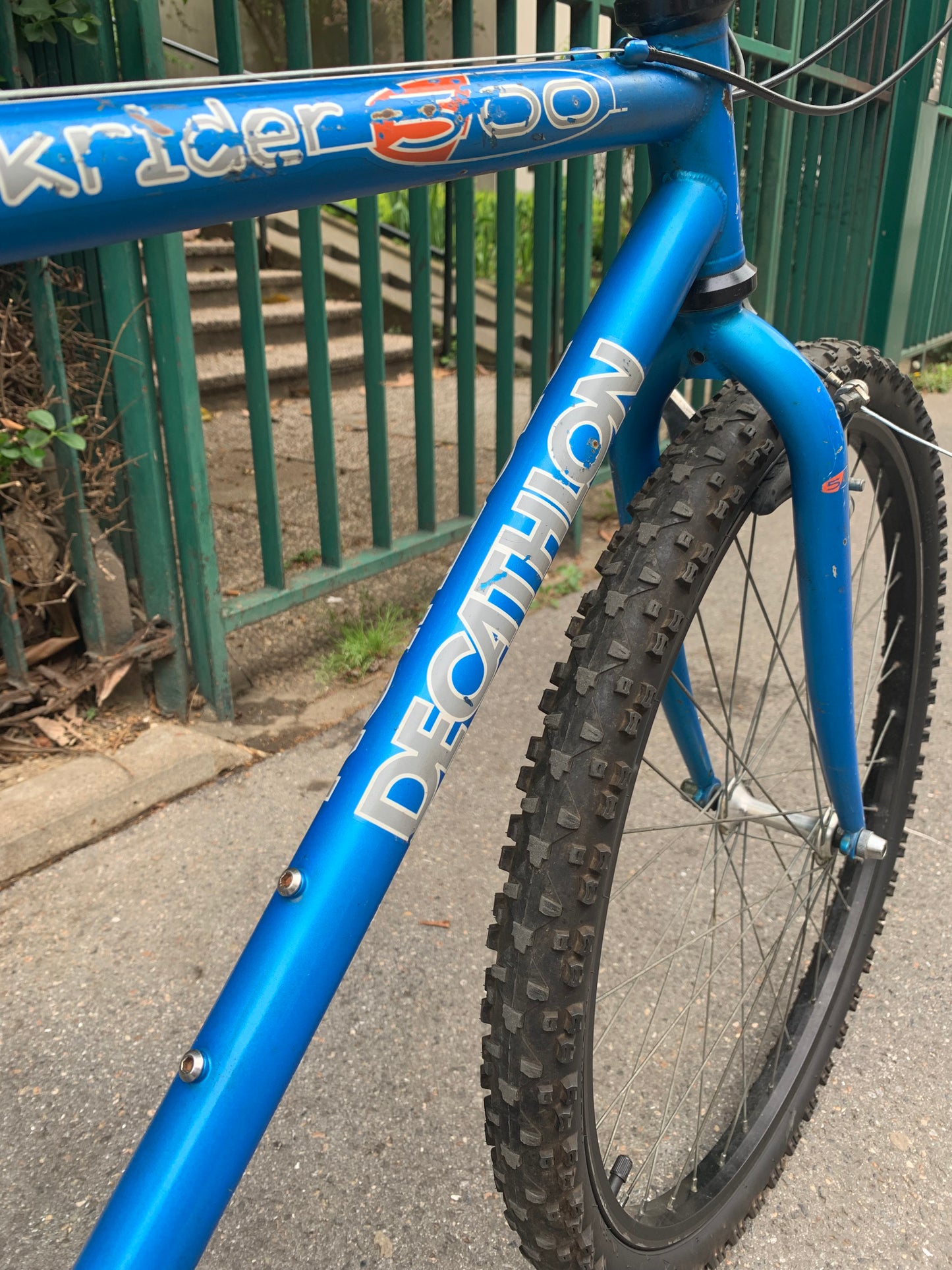 ❌ DÉCATHLON Rockrider (S)