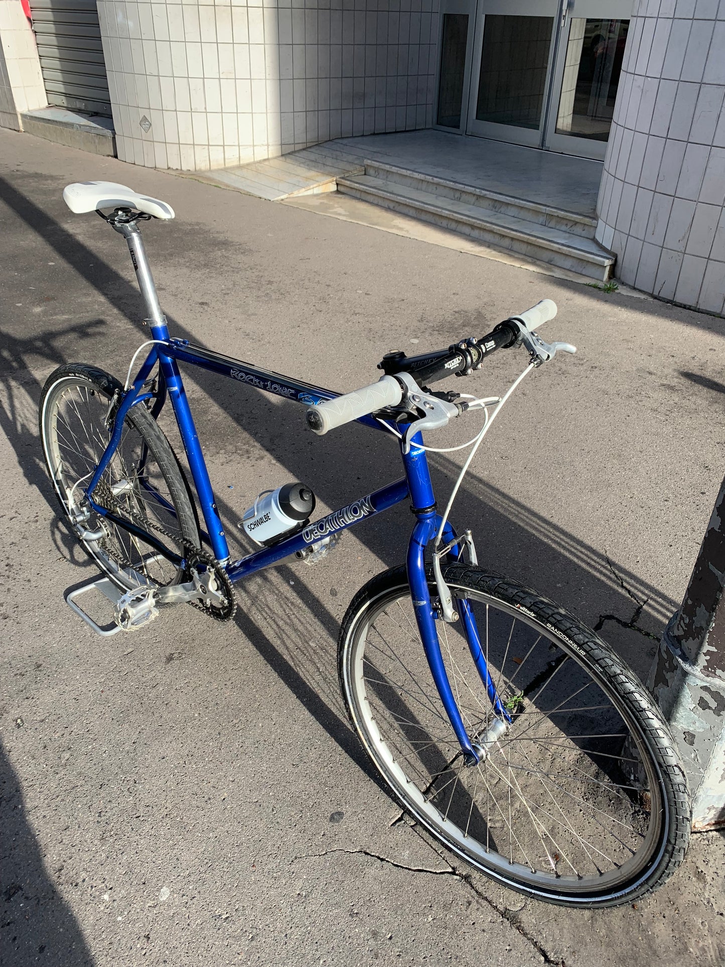 DECATHLON Rockrider 600 (L)