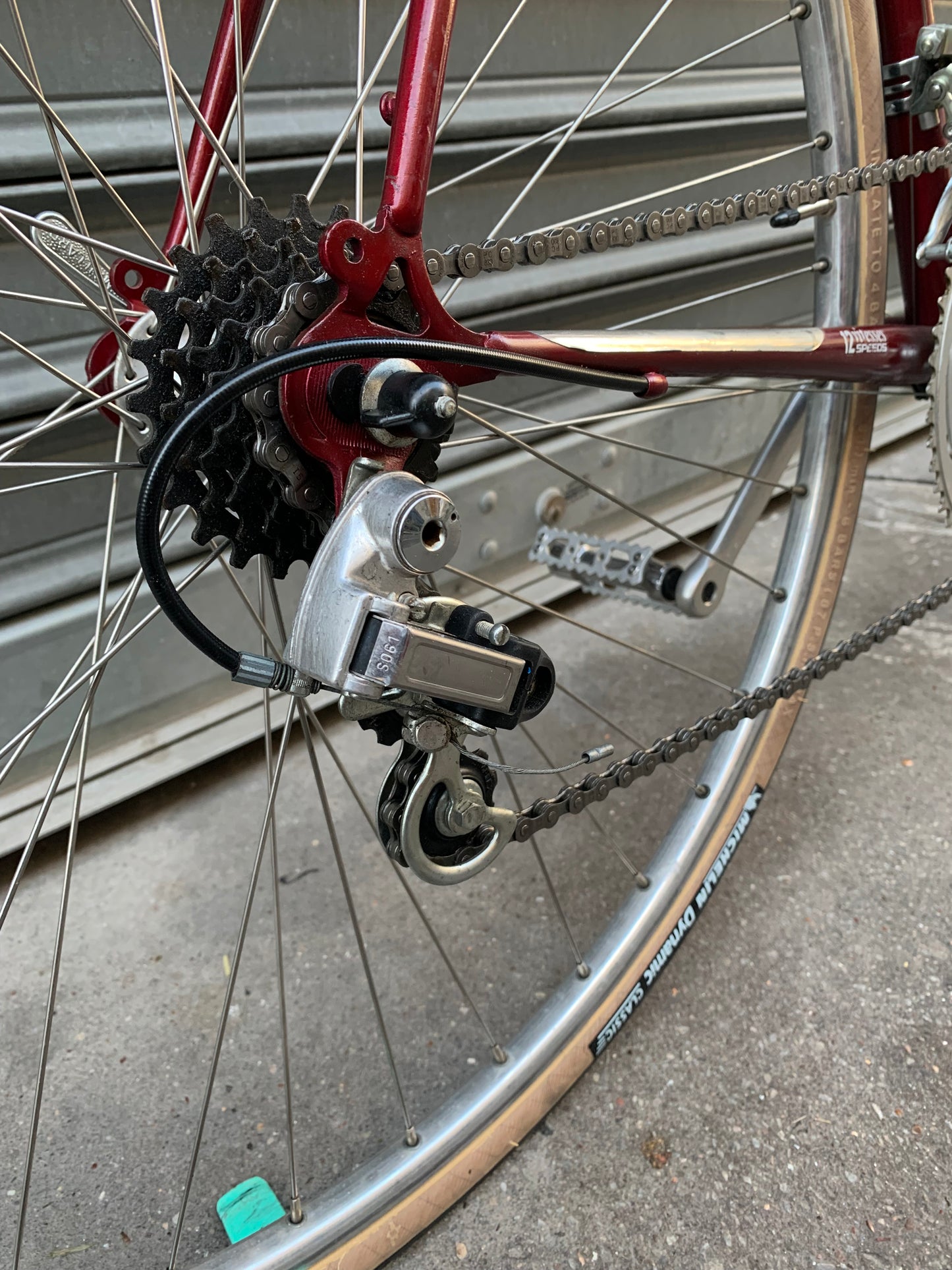 350€ PEUGEOT (M)
