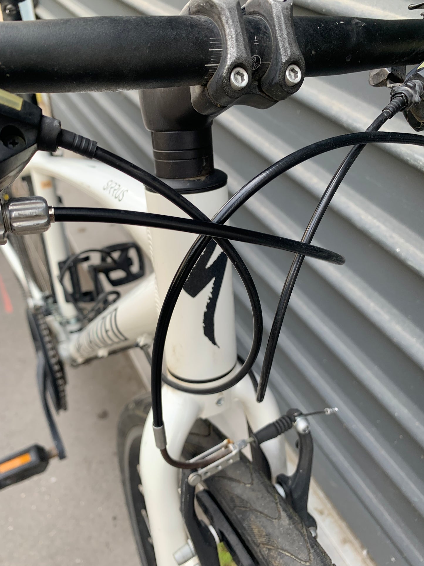 275€ SPECIALIZED (S)