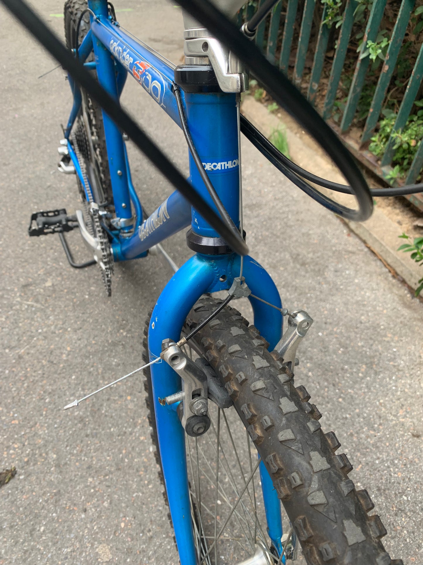 ❌ DÉCATHLON Rockrider (S)