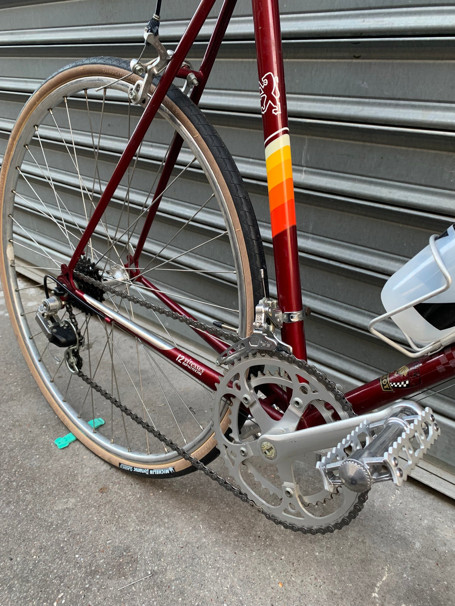 350€ PEUGEOT (M)