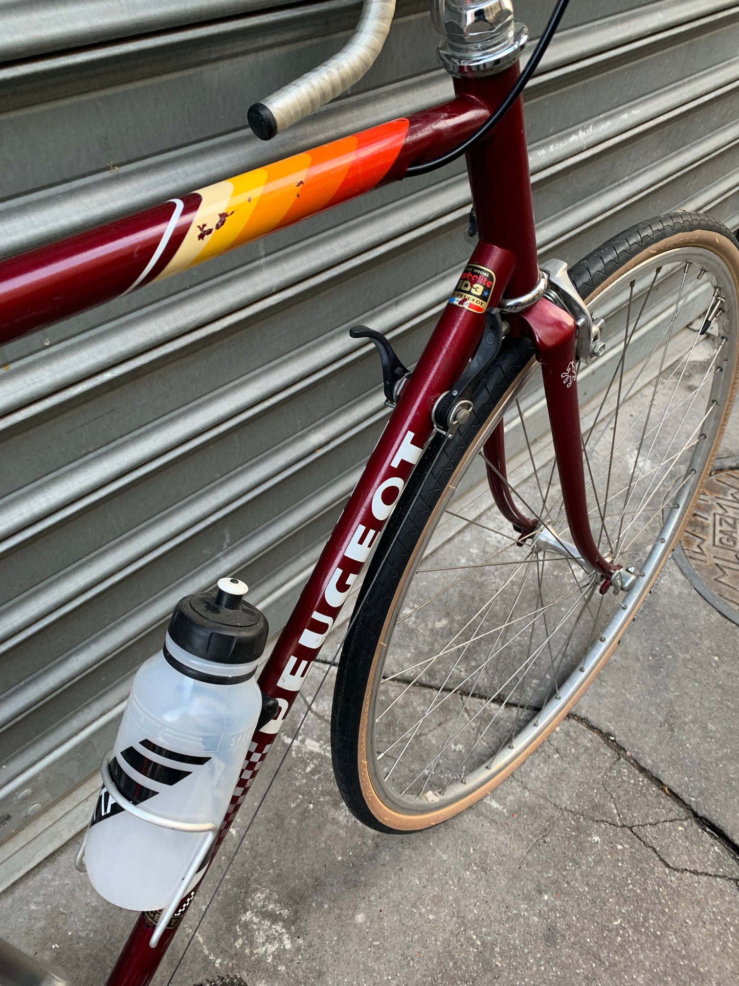 350€ PEUGEOT (M)