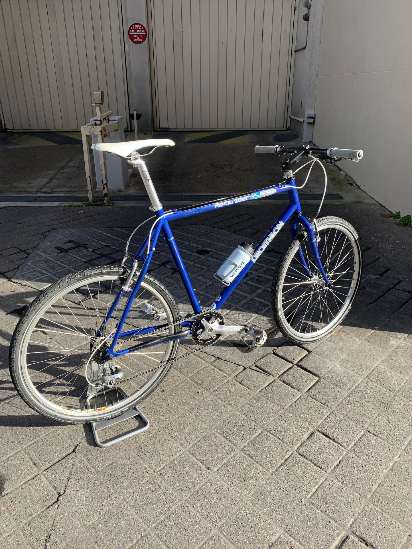 DECATHLON Rockrider 600 (L)